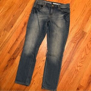 👖DKNY BLEECKER BOYFRIEND Denim Jeans
